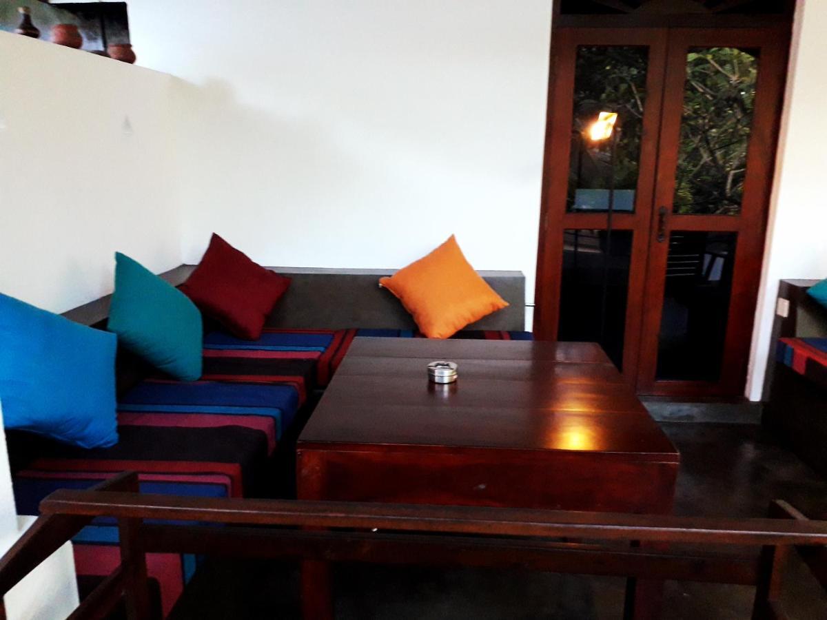 Goyambokka Guesthouse Тангалла Экстерьер фото